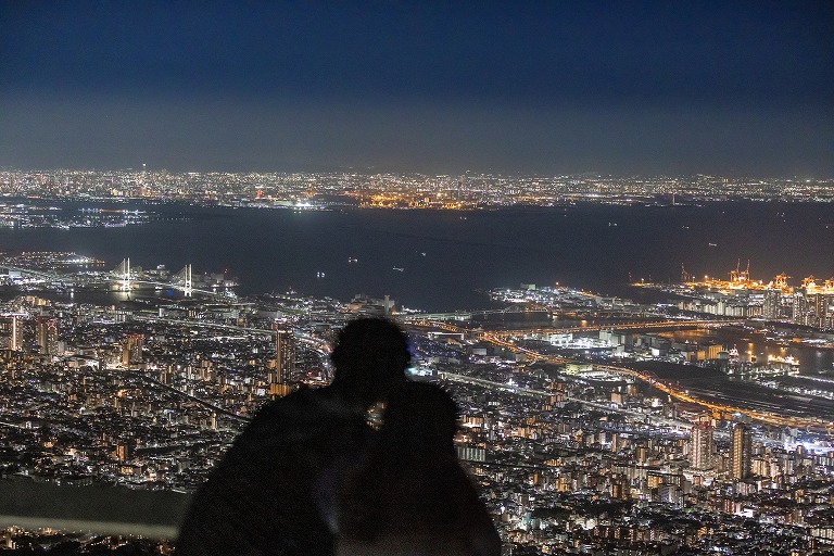 ロープウェーとケーブルカーで摩耶山へ