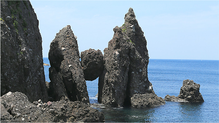 はさかり岩