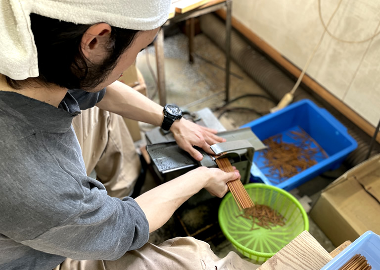 そろばんの街小野市の職人手作り!!クリスタル珠のれん　W85×H150cm そろばんの街小野市の職人手作り!!クリスタル珠のれん W85×H150cm