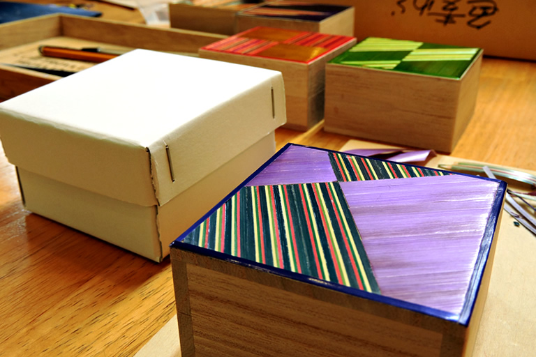 繊細で色鮮やかなアート！兵庫県伝統的工芸品・豊岡市無形文化財 城崎 