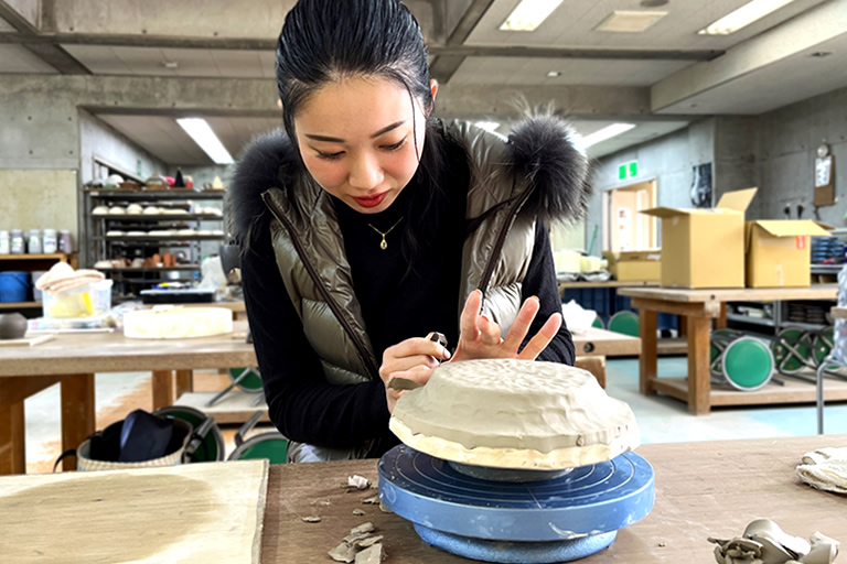 世界三大青磁のひとつ！透明感ある色合いが美しい「三田青磁」の