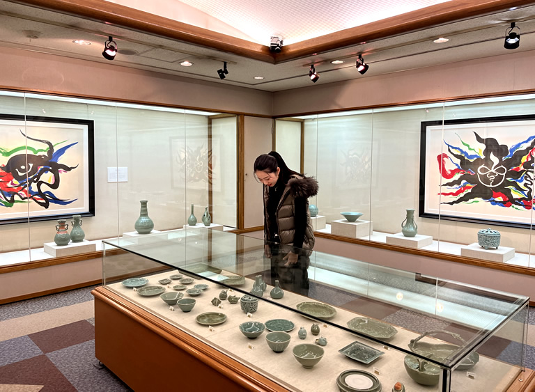 世界三大青磁のひとつ！透明感ある色合いが美しい「三田青磁」の陶芸