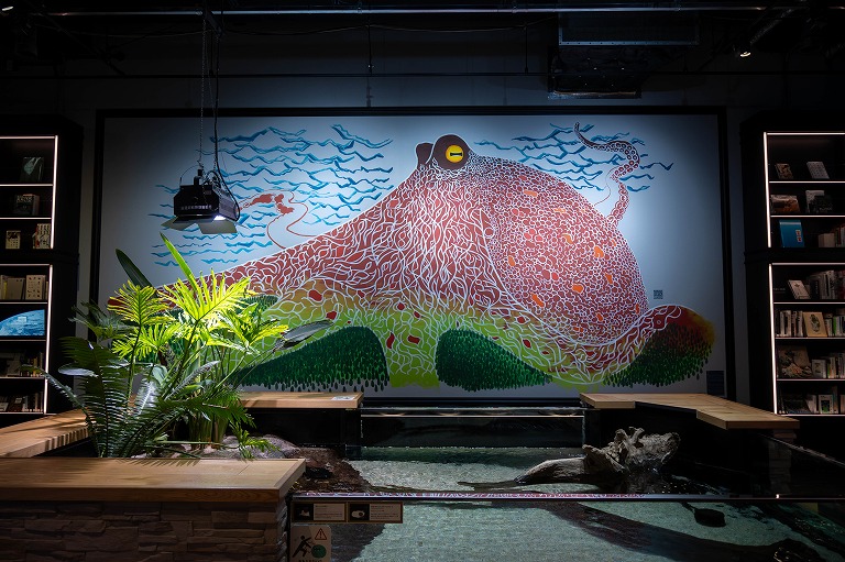 油彩画 魚の群れ Silver Eyes｜鮮烈なオレンジと銀色の魚たちが躍るポップアート