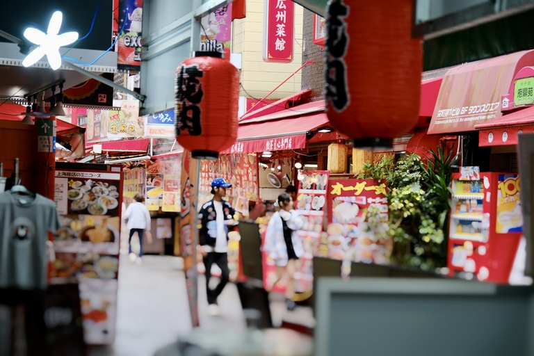 The vibrant atmosphere with a touch of exoticism of Chinatown 