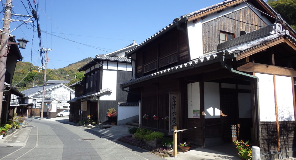 たつの市「室津の町並み」