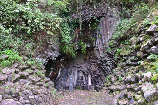 玄武洞-6