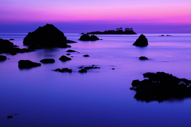 「紅の渚」日和山海岸