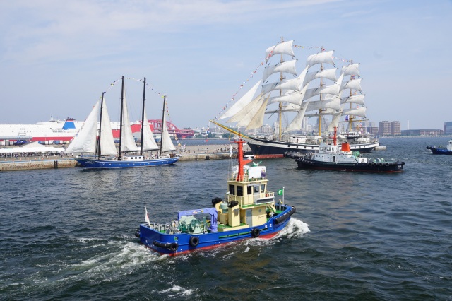 「神戸帆船祭」_神戸市神戸港