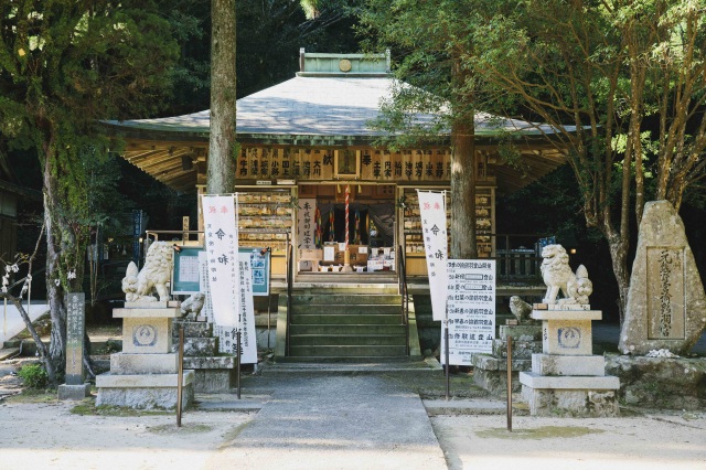 諭鶴羽神社