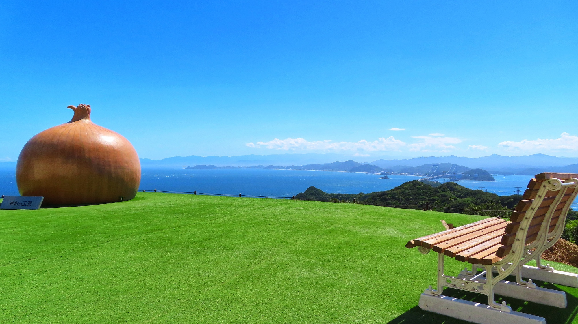 淡路エリア特集！一度は訪れたい有名スポットからグルメ・お土産、体験などのおすすめをご紹介。