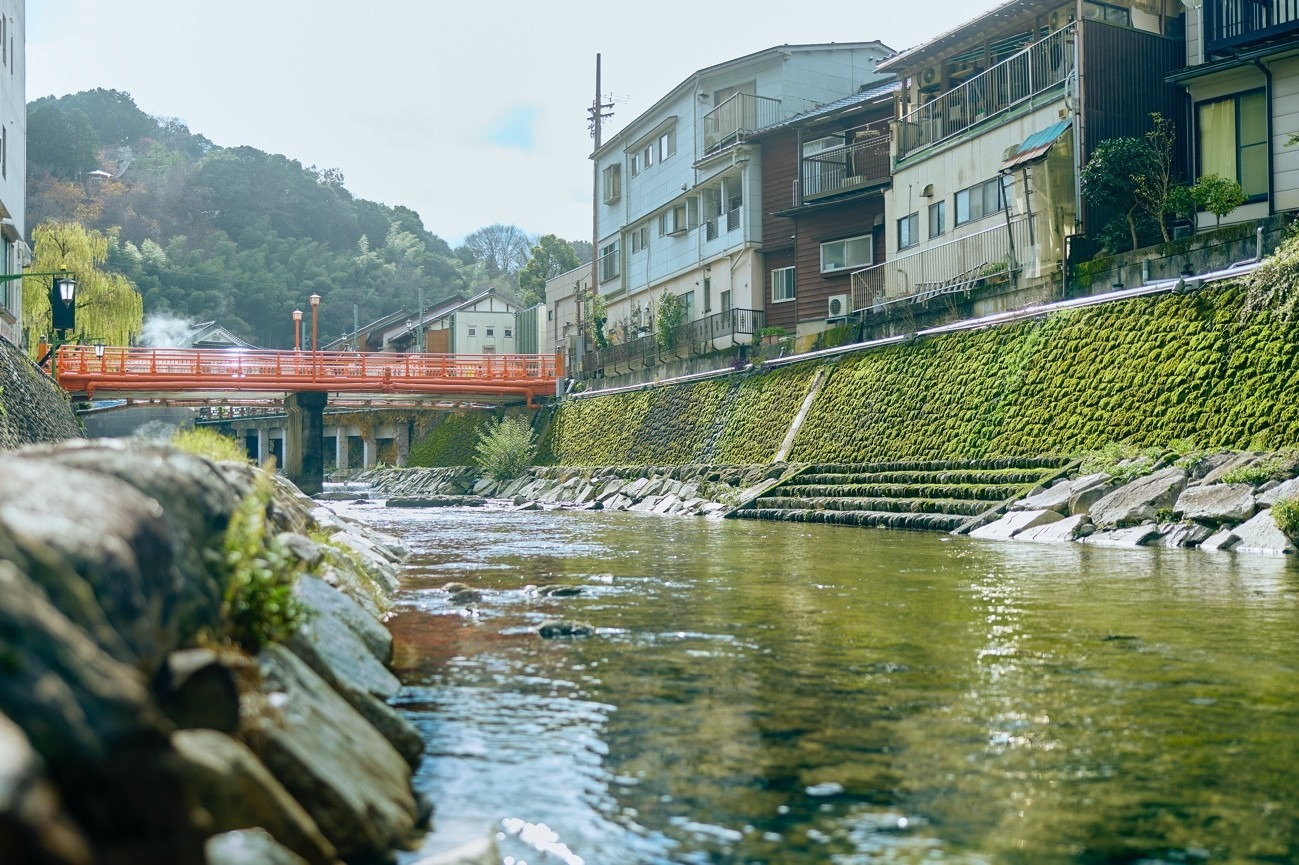 【湯村温泉】温泉を中心とした人々の営みに触れる