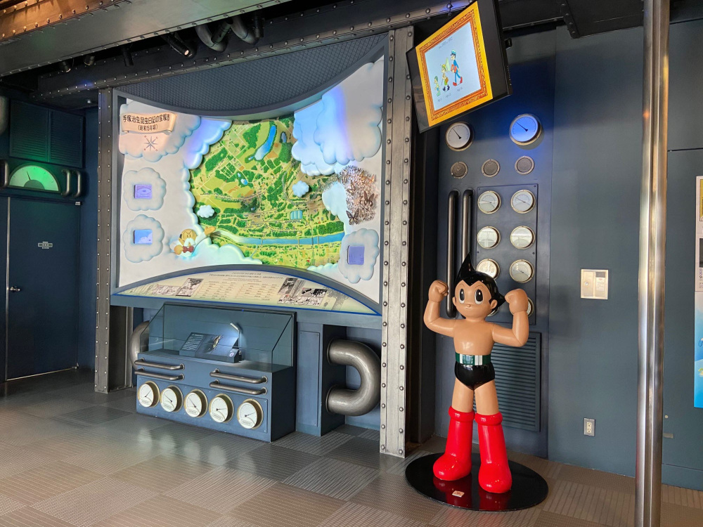 温泉、食、そしてマンガを通して体感する『宝塚モダニズム』