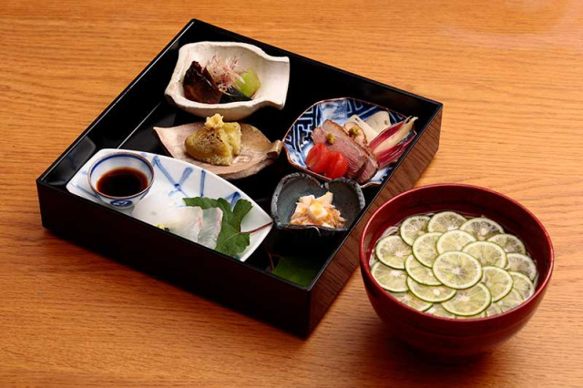 ②そば土山人有馬店/はなれ