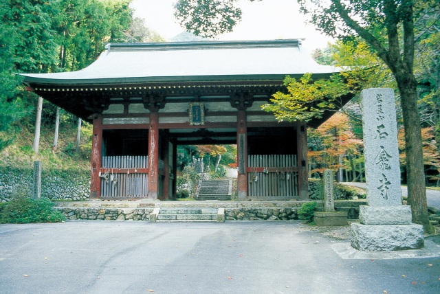石龕寺