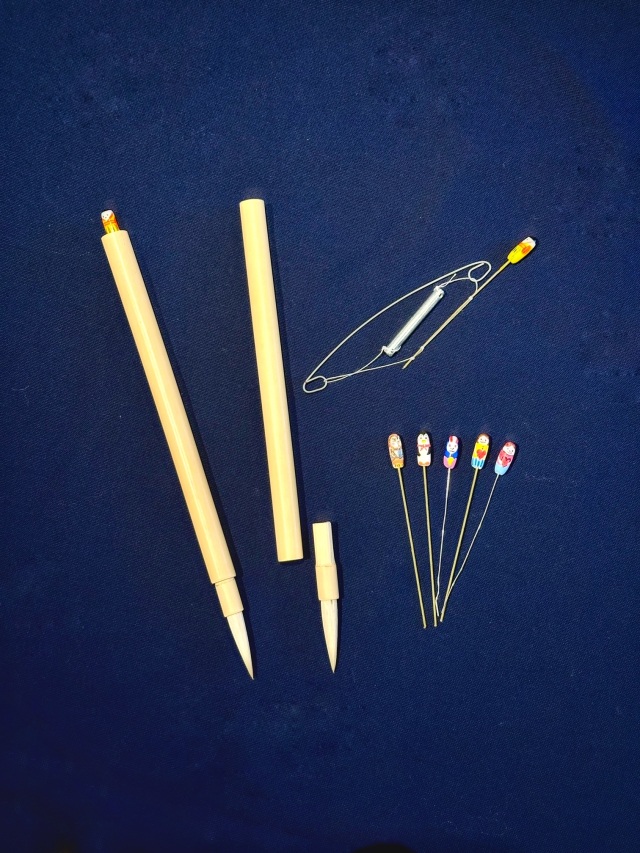 有馬温泉の伝統工芸品「有馬人形筆(からくり筆)」のワークショ…