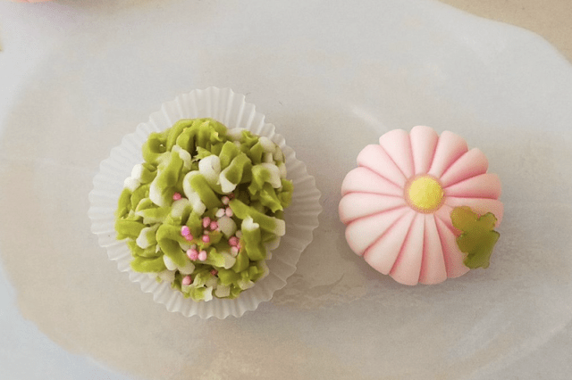 Authentic Wagashi (Japanese Traditional Sweets) Lesson and Nishinomiya Guide Tour in Hyogo
