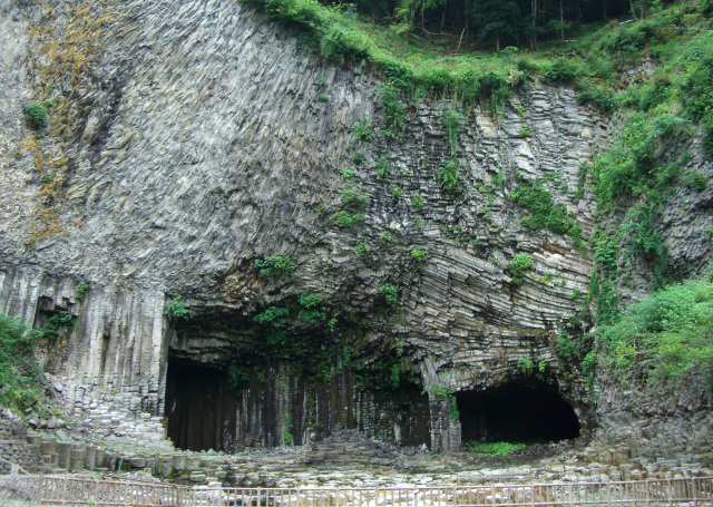 山陰海岸ジオパーク・玄武洞公園