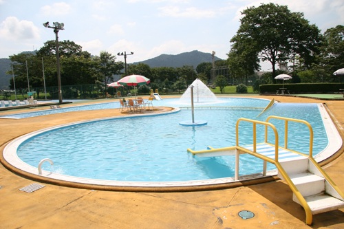 中央公園プール