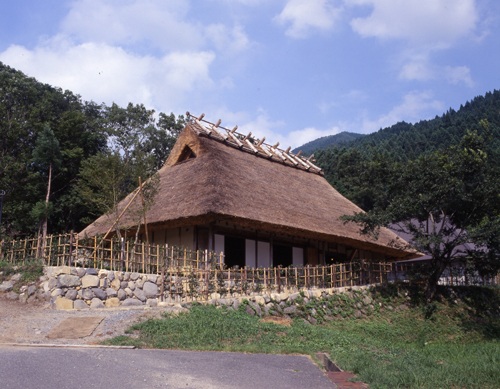 波賀歴史伝承の家