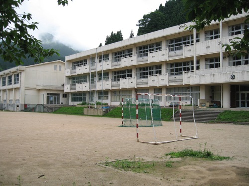 旧熊次小学校