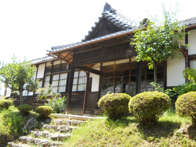 川西市黒川公民館