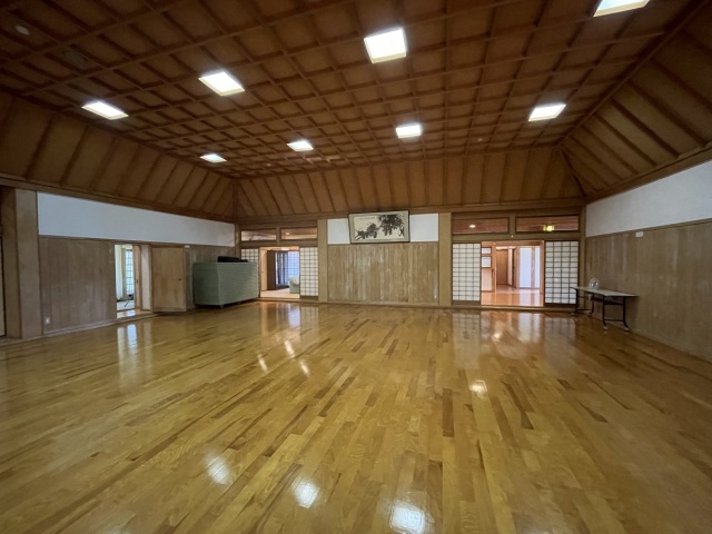 多田神社　政所殿