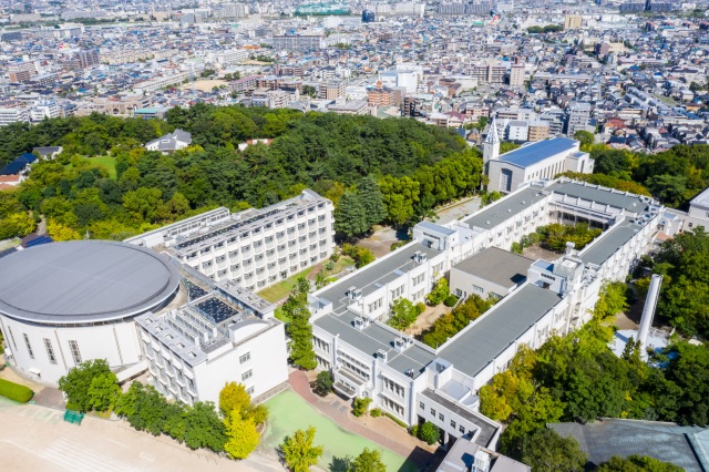 小林聖心女子学院小・中・高等学校