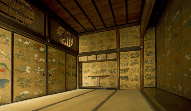 [Hyogo,Kagawa]Art Premium Contents Kakurai Kiln Guided Tour by a Craftsman & Private Blessing and Hidden Art Tour with Exclusive Lunch at Kotohira Shrine