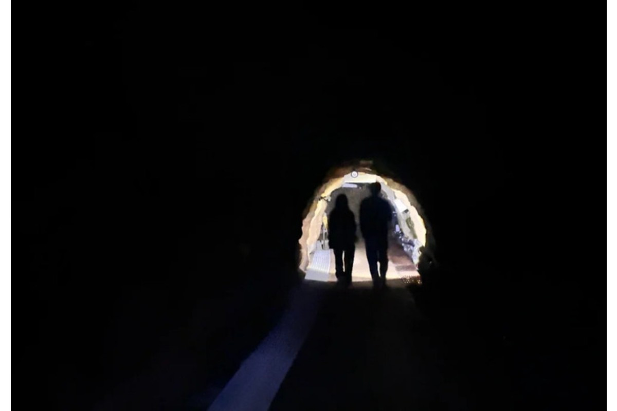 生野銀山 夜の坑道